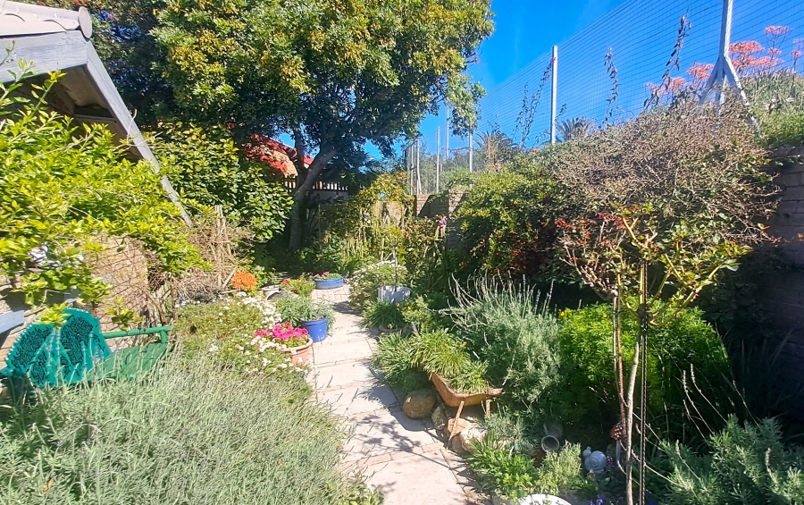 4 Bedroom Property for Sale in Saldanha Heights Western Cape